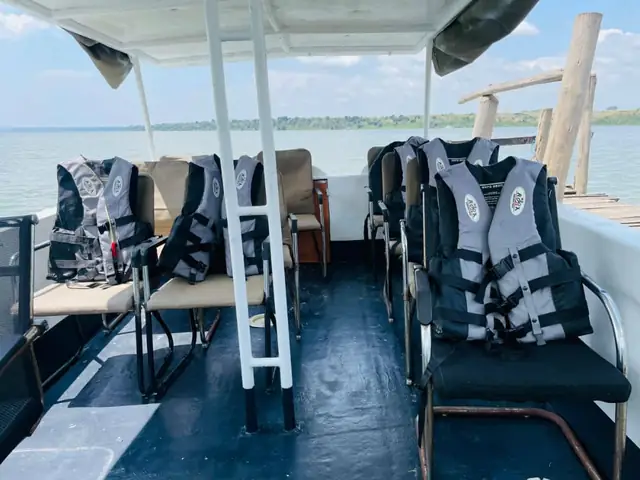 Comfortable passenger seating for a boat safari