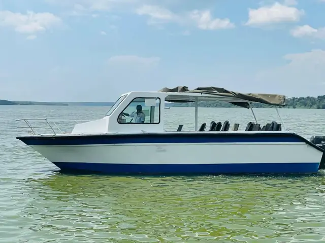 Private boat experience on the water